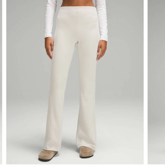 Lululemon Brushed Softstreme Ribbed Zip Flared Pant 32.5" Bone Size 8 - Picture 3 of 11